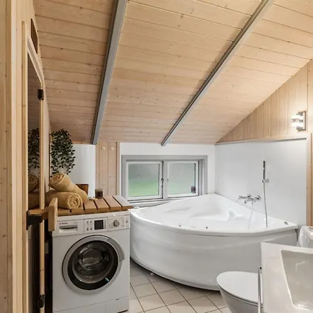 Niela - 700m From The Sea By Interhome * Græsted
