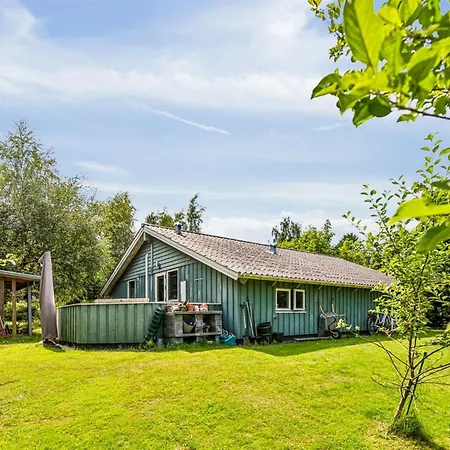 Niela - 700m From The Sea By Interhome