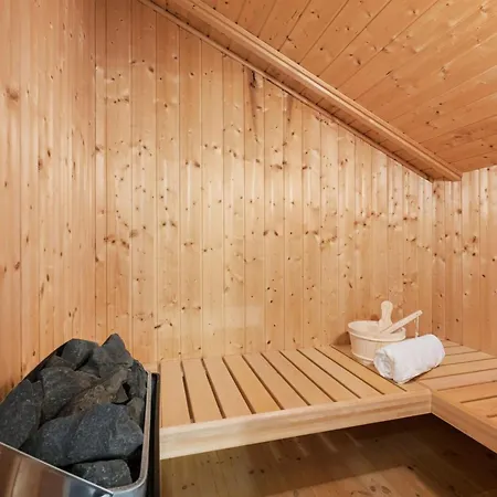 Niela - 700m From The Sea By Interhome *